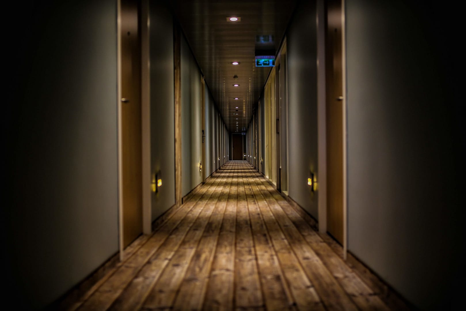 How to increase midweek occupancy at your independent hotel | hospitality software